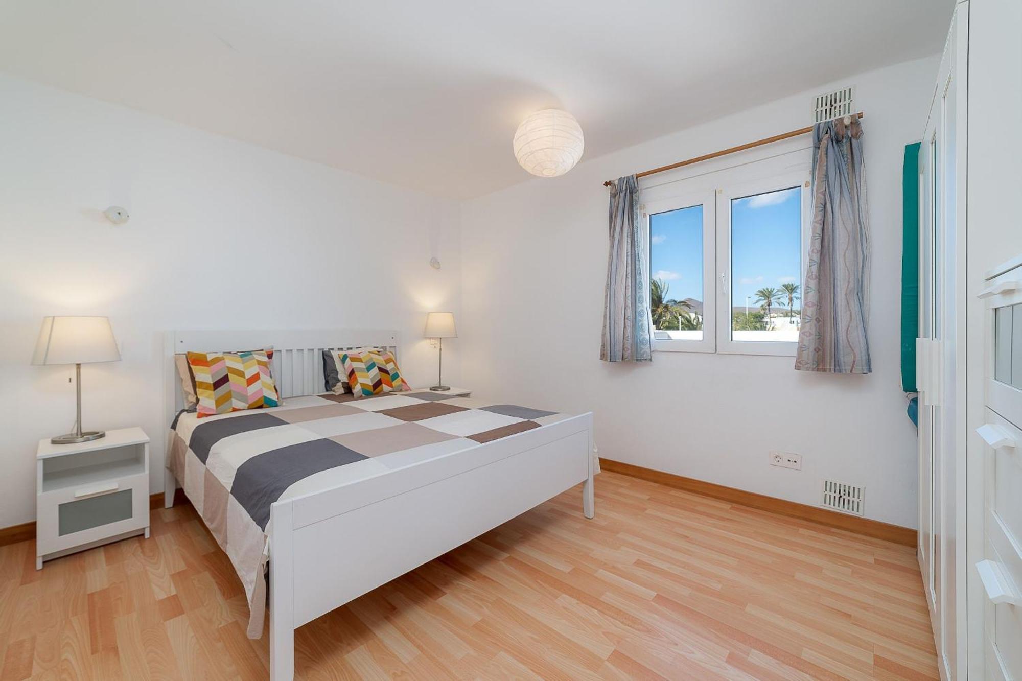 Fantástico apartamento en Las Coronas, gran terraza con vistas al mar y recién reformado completamente Costa Teguise Exterior foto