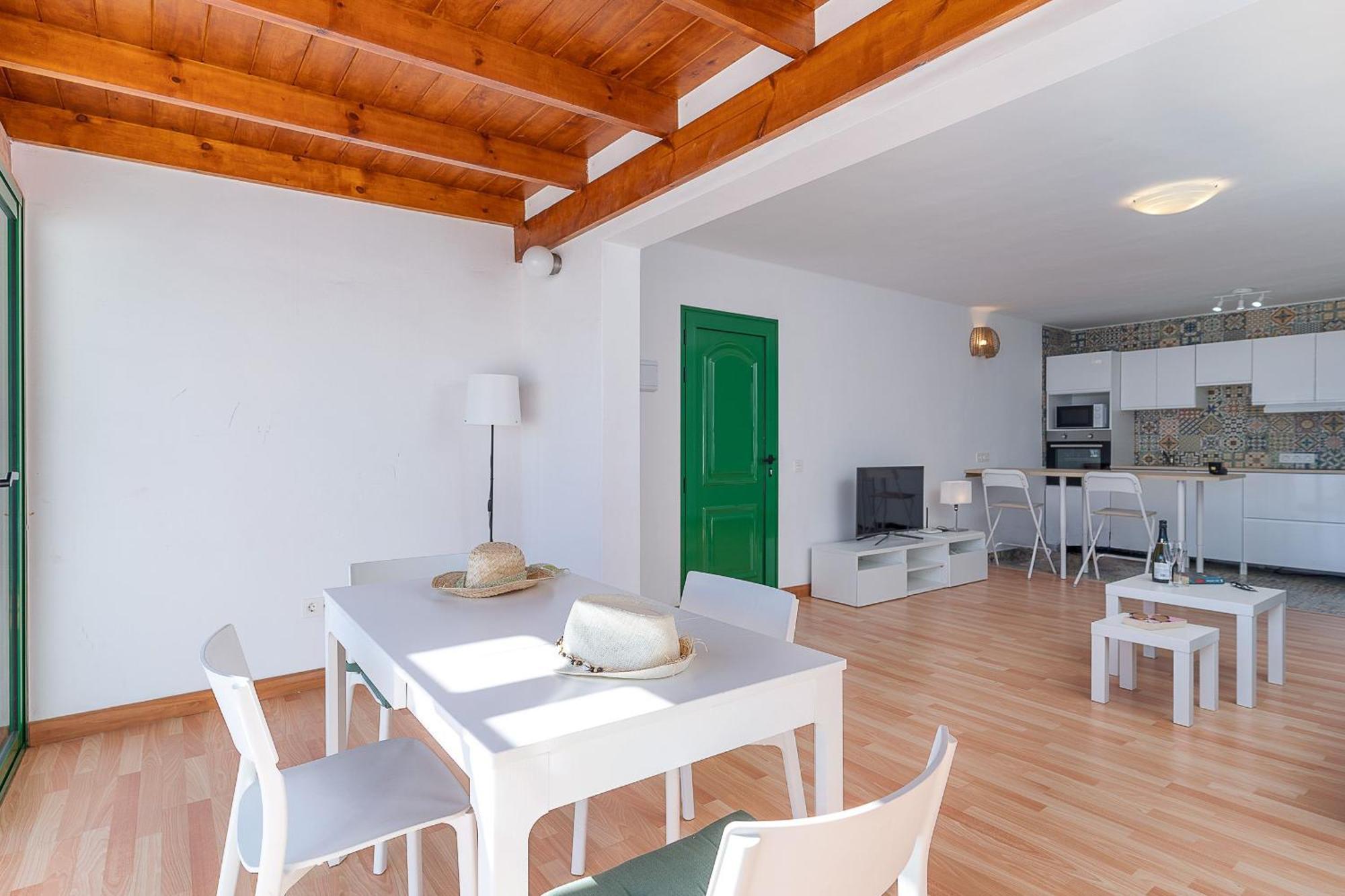 Fantástico apartamento en Las Coronas, gran terraza con vistas al mar y recién reformado completamente Costa Teguise Exterior foto